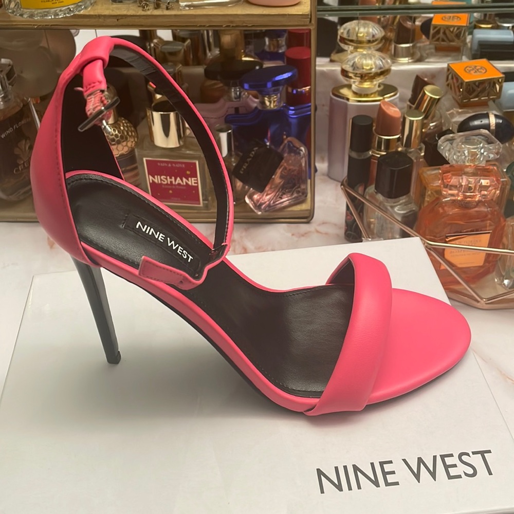 Nine West Hot Pink Teey A3